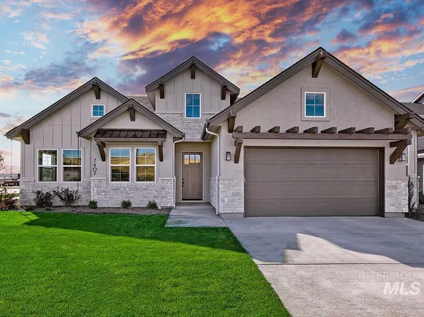 7407 W Diamond Lake Dr, Boise, ID 83714