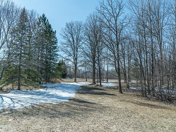 4th image of 51899 Sand Creek Rd