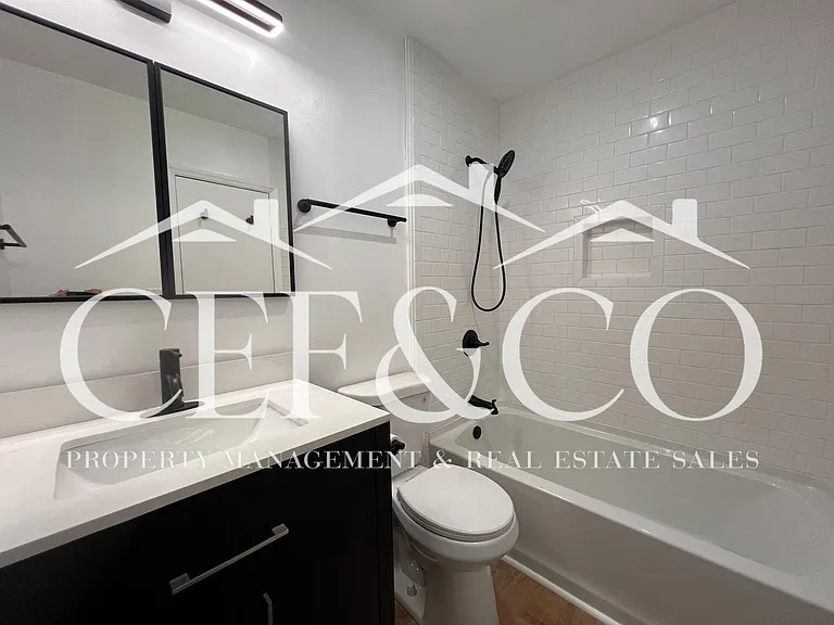 202 Westchester Pl — Photo 4