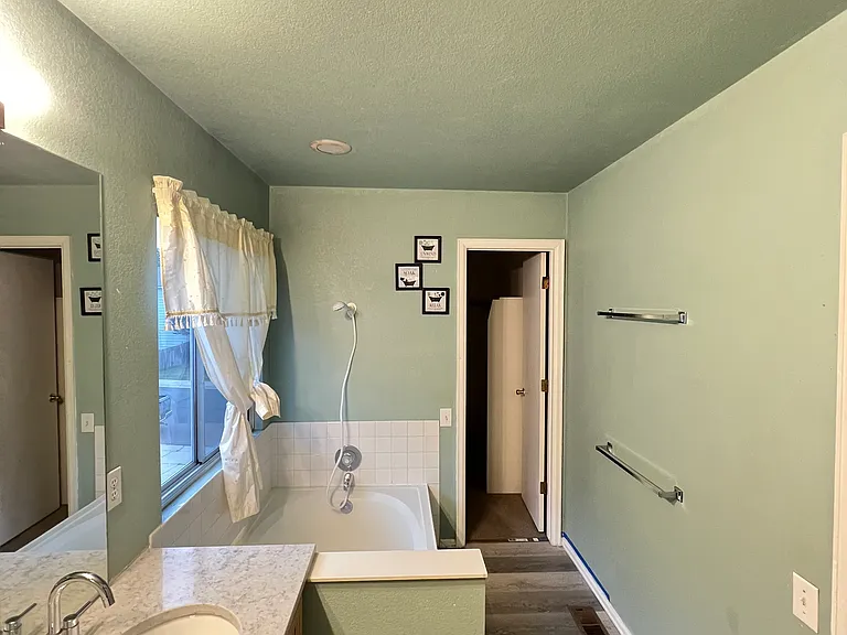 19061 E Linvale Pl — Photo 3