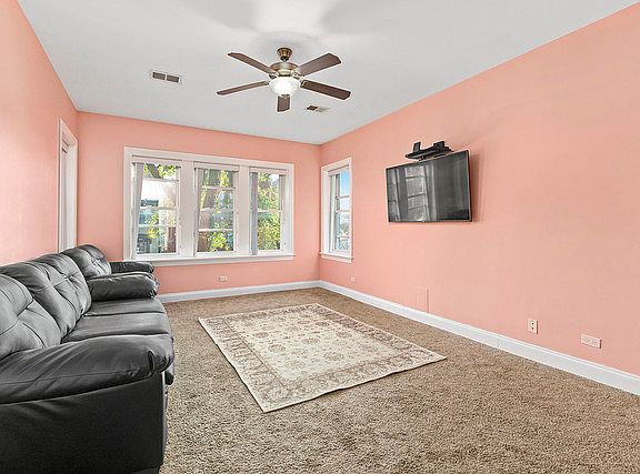 3rd image of 4208 W Leland Ave #2