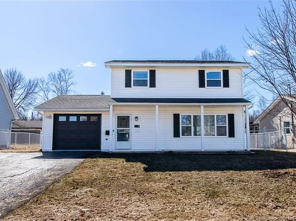 18 Simpson Ct, Riverview, NB E1B 4P2