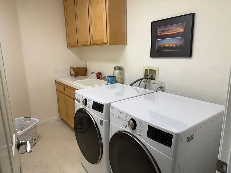 Laundry/utility room, downstairs
