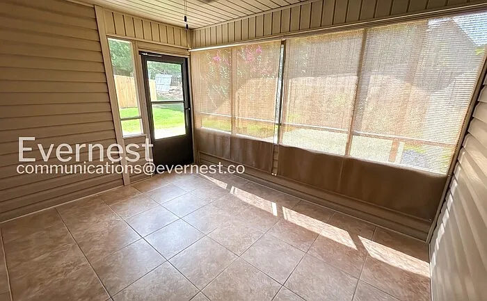 958 Colony Cir — Photo 21