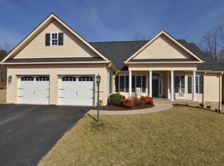 810 Thornblade Way, Blue Ridge, VA 24064