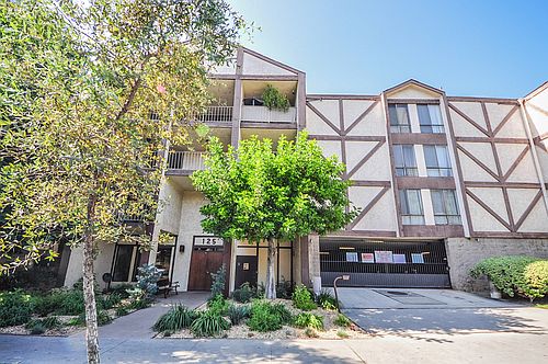 2nd image of 125 N Allen Ave APT 225