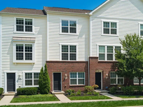 5740 Pittsford Dr, Westerville, OH 43081