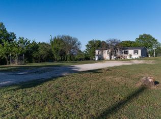 165 Rock Salt Dr, Springtown, TX 76082