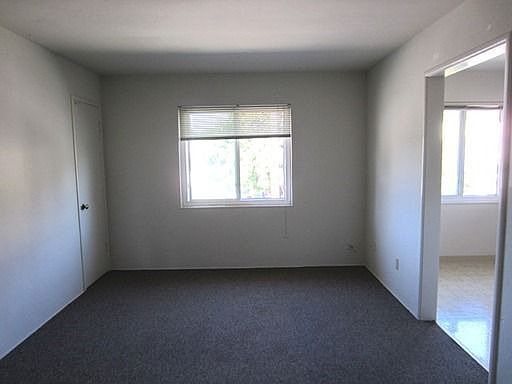 4th image of 597 N San Pedro St APT E