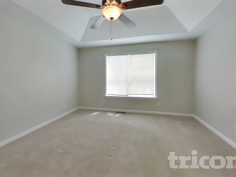 87 Princeton Dr — Photo 7