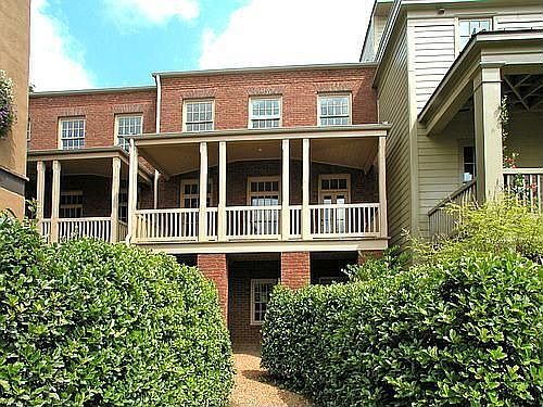 Woodstock Town Home