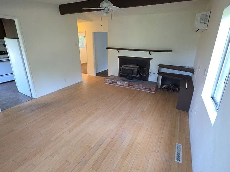 9210 Wildcat Rd #C — Photo 4