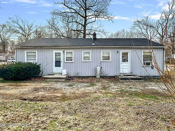 4th image of 26 Cedar Street #24