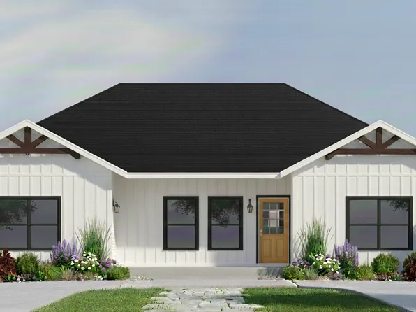1002 W Hernandez St #A, Pensacola, FL 32501