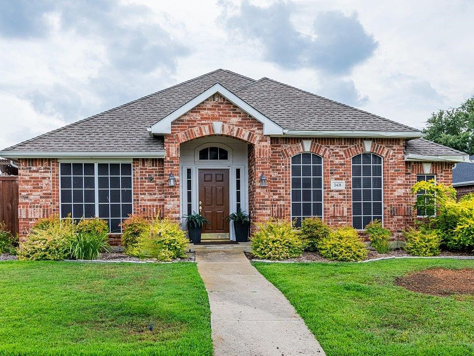 1st image of 2431 Wagonwheel Dr