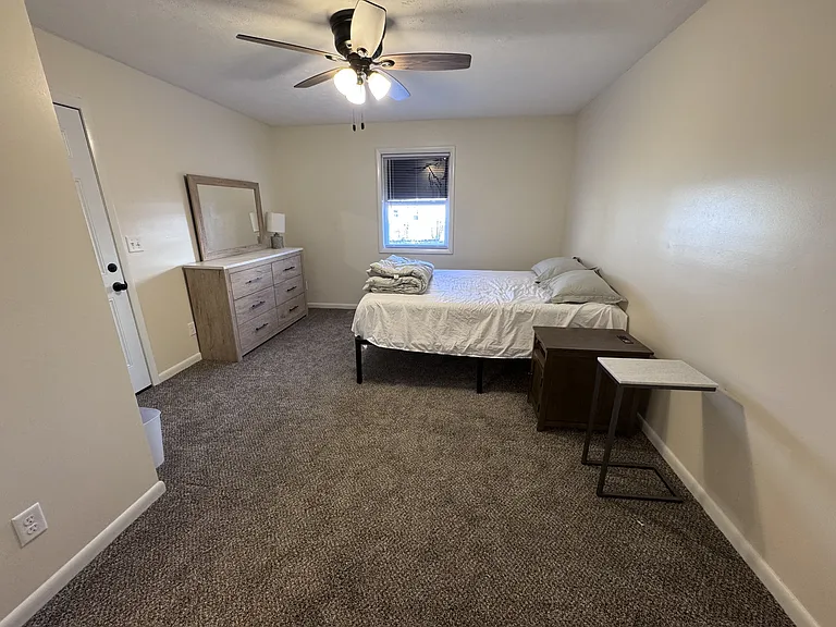 320 Magnolia Dr — Photo 6