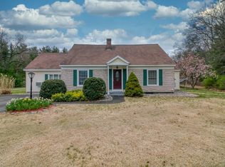 113 Tannery Rd, Westfield, MA 01085