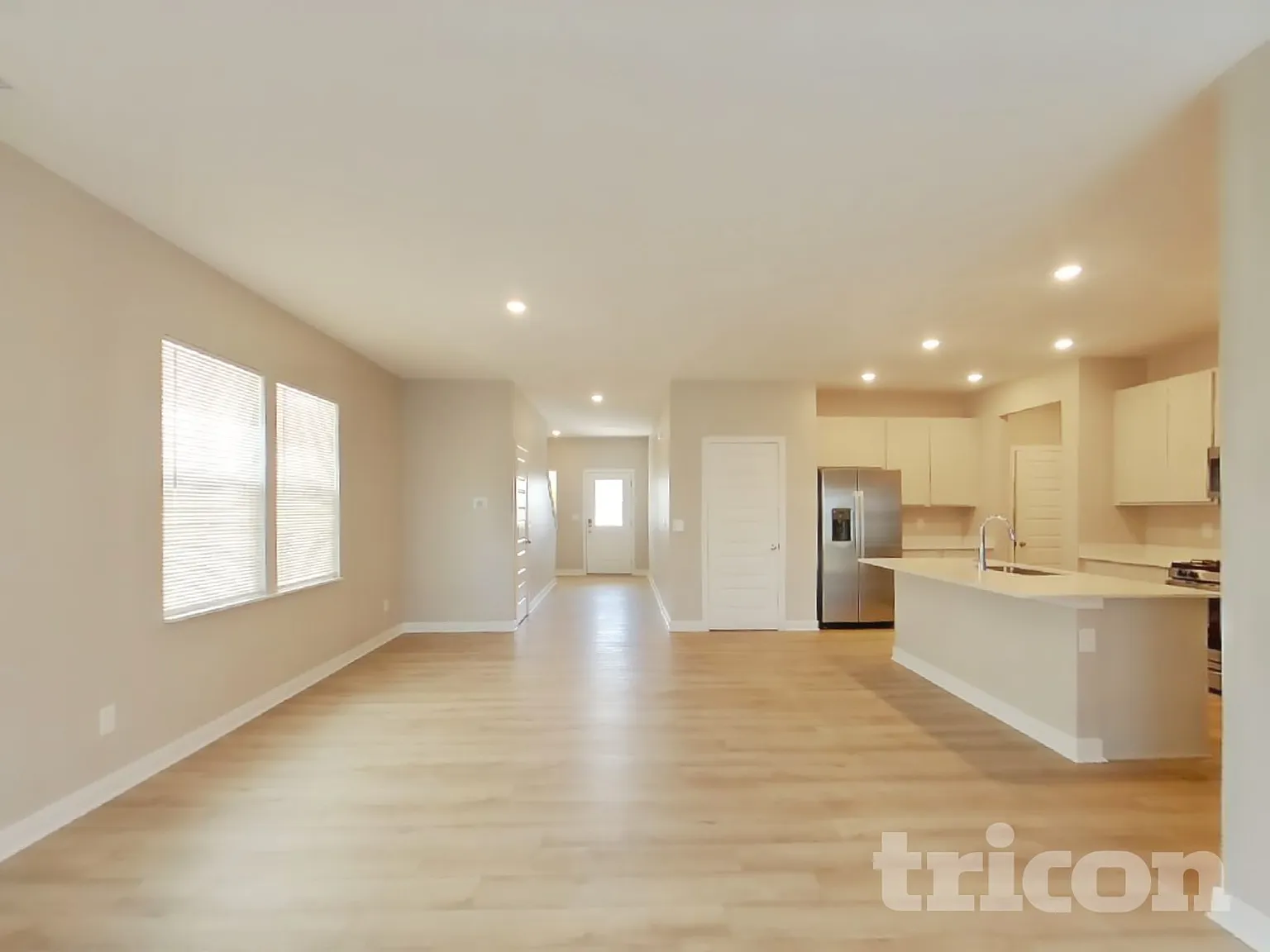 11514 Hartwell Street Indianapolis IN — Photo 3