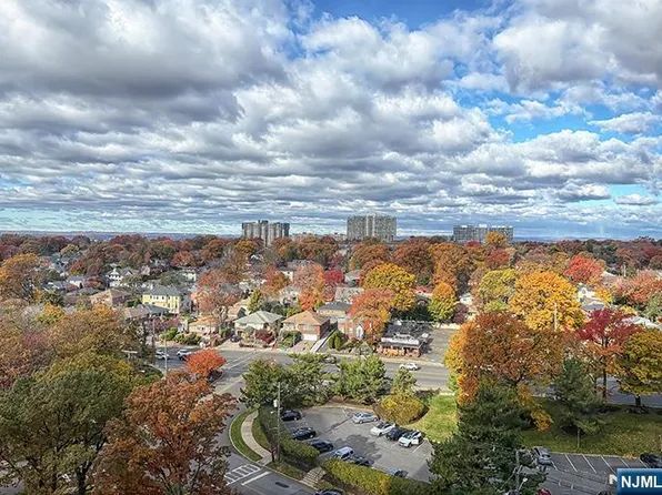 6 Horizon Rd #1108, Fort Lee, NJ 07024