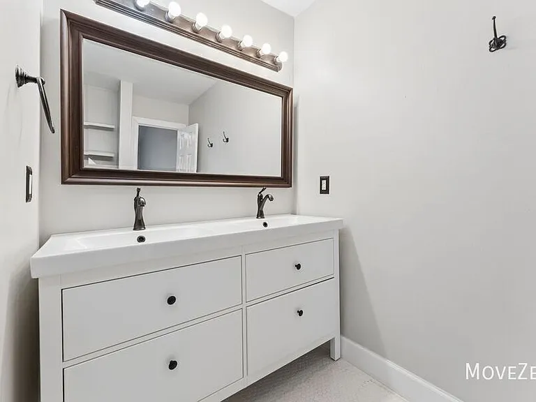 134 Sanair Ct — Photo 13