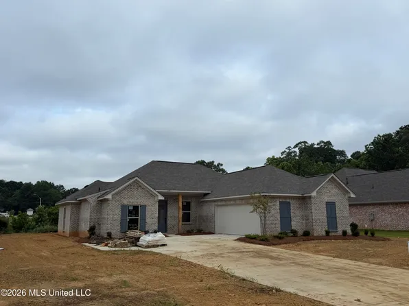 201 Jasmine Cove Cir, Brandon, MS 39042