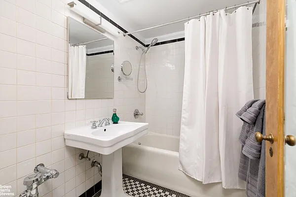 Sold by Brown Harris Stevens | media 6