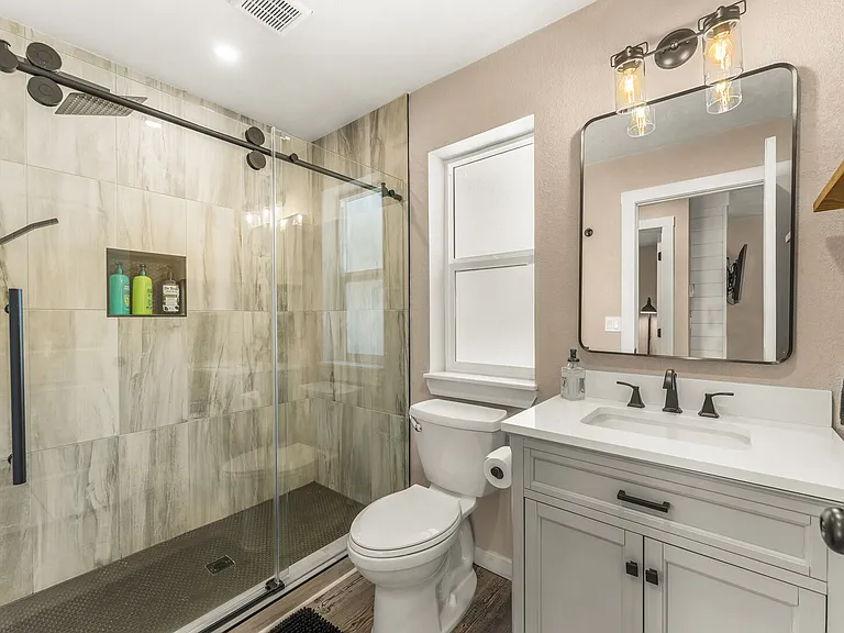 3120 N Chelton Rd — Photo 22