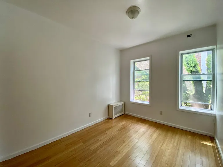1522 Bergen St #3 — Photo 13