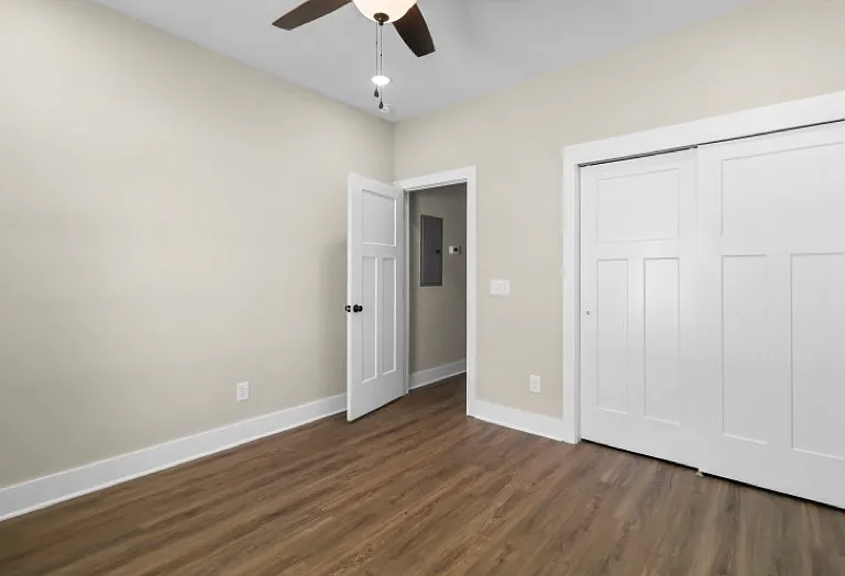 1003 Oak St #B — Photo 13