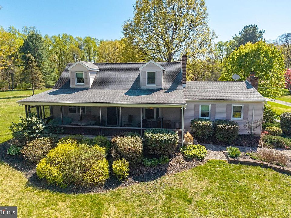 1st image of 3076 Conestoga Rd