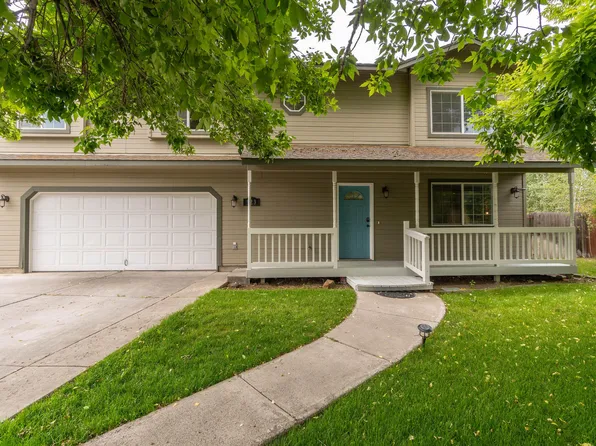 923 NW 22nd Ct, Redmond, OR 97756