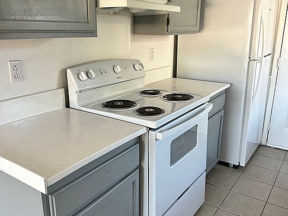 4th image of 200 Aster St #206B