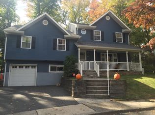 21 Oakley Ter, Nutley, NJ 07110