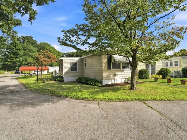 18 Taunton St #34, Plainville, MA 02762