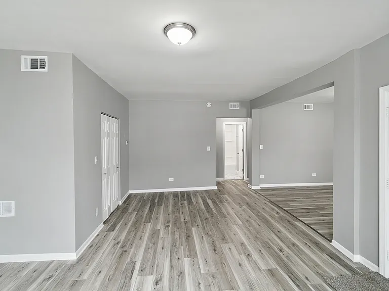 9305 S Homan Ave #1 — Photo 7