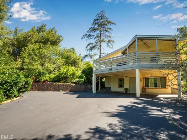 220 D St, Ramona, CA 92065