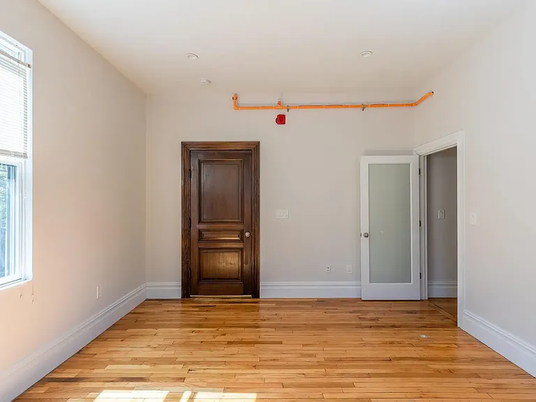89 Cedar St #2L — Photo 8