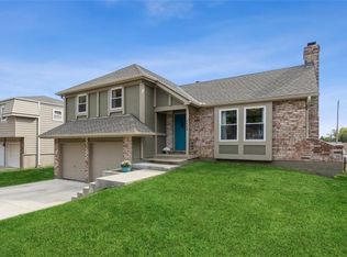 5423 Crest Dr, Kansas City, KS 66106