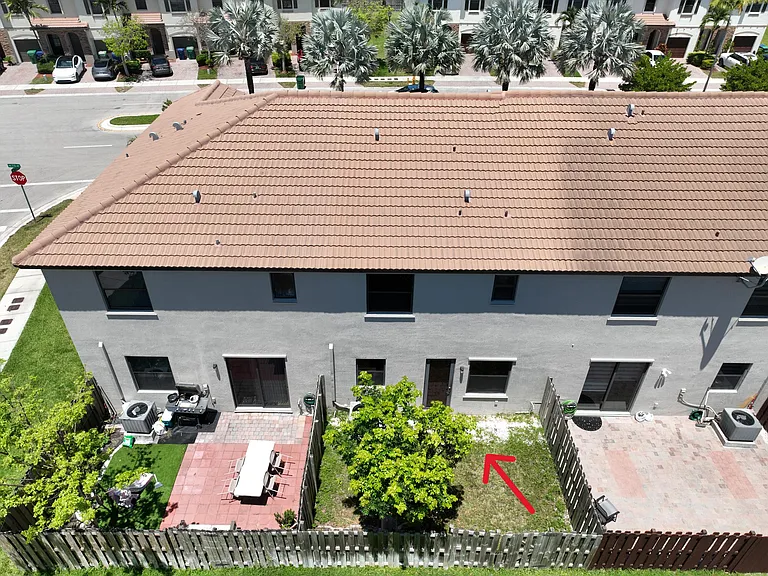 23765 SW 118th Ave — Photo 25
