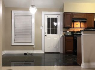 12218 Greenmesa Dr, Houston, TX 77044