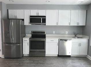 74 Q St SW APT 2, Washington, DC 20024