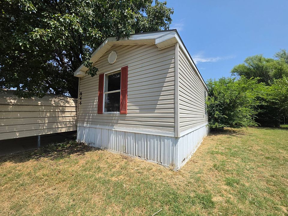 1st image of 2320 E Macarthur Rd Lot A44