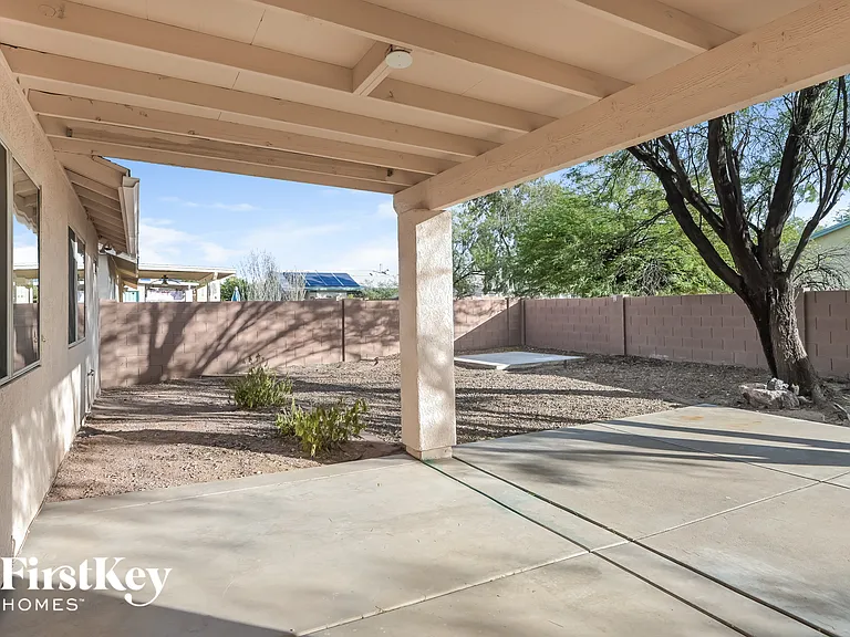 9550 E Caldwell Dr — Photo 14
