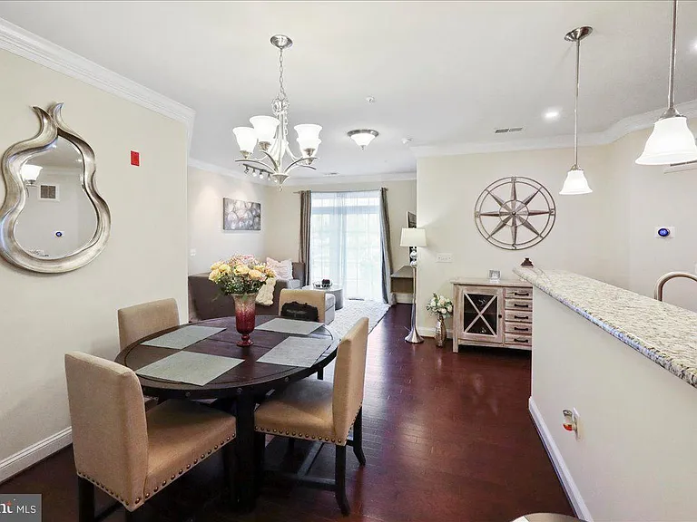 3910 Doc Berlin Dr #11 — Photo 5