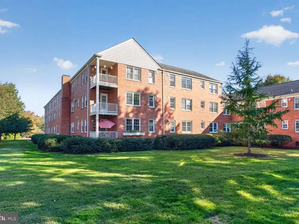1306 Belle View Blvd APT A2, Alexandria, VA 22307