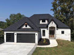 261 Ootsima Way, Loudon, TN 37774