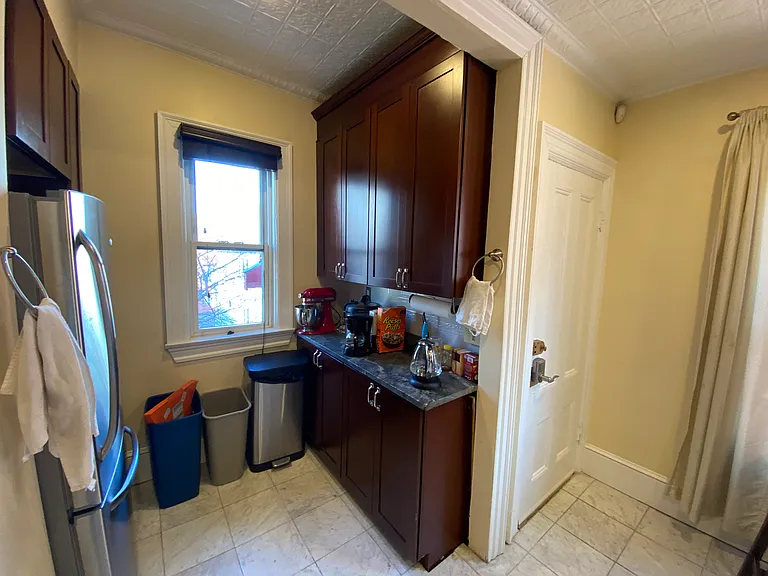 381 Highland Ave #2 — Photo 14