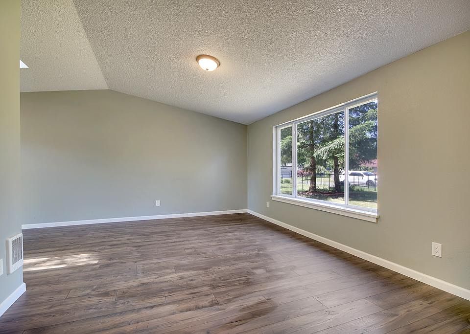 9033 Quinault Dr NE, Olympia, WA 98516 Zillow