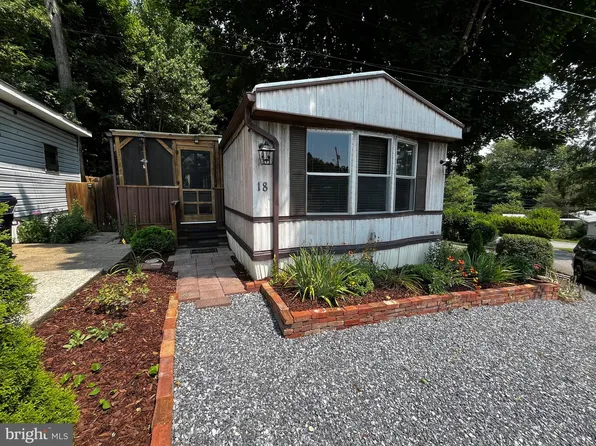 14328 Buchanan Trl E #E-18, Waynesboro, PA 17268