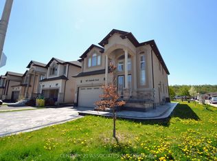 92 Nashville Cir, Hamilton, ON L8G0B4